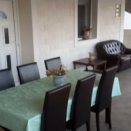 Marko Insel Brac Apartmán *