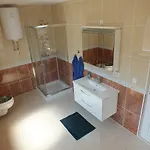 Marko Insel Brac Apartamento Sutivan