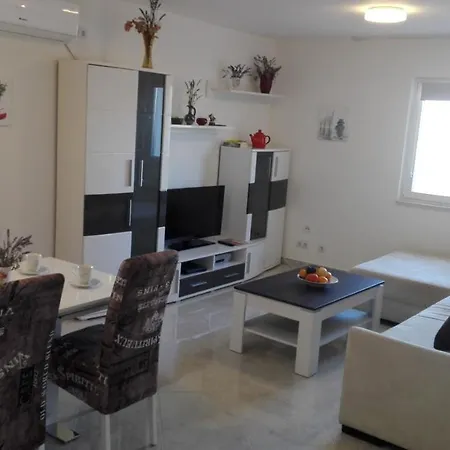 Apartment Marko Insel Brać *